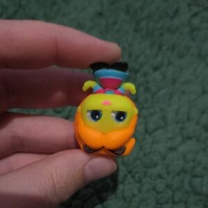 🩷3 For $10🩷Disney Doorables Neon Glow Peek Alice And Wonderland